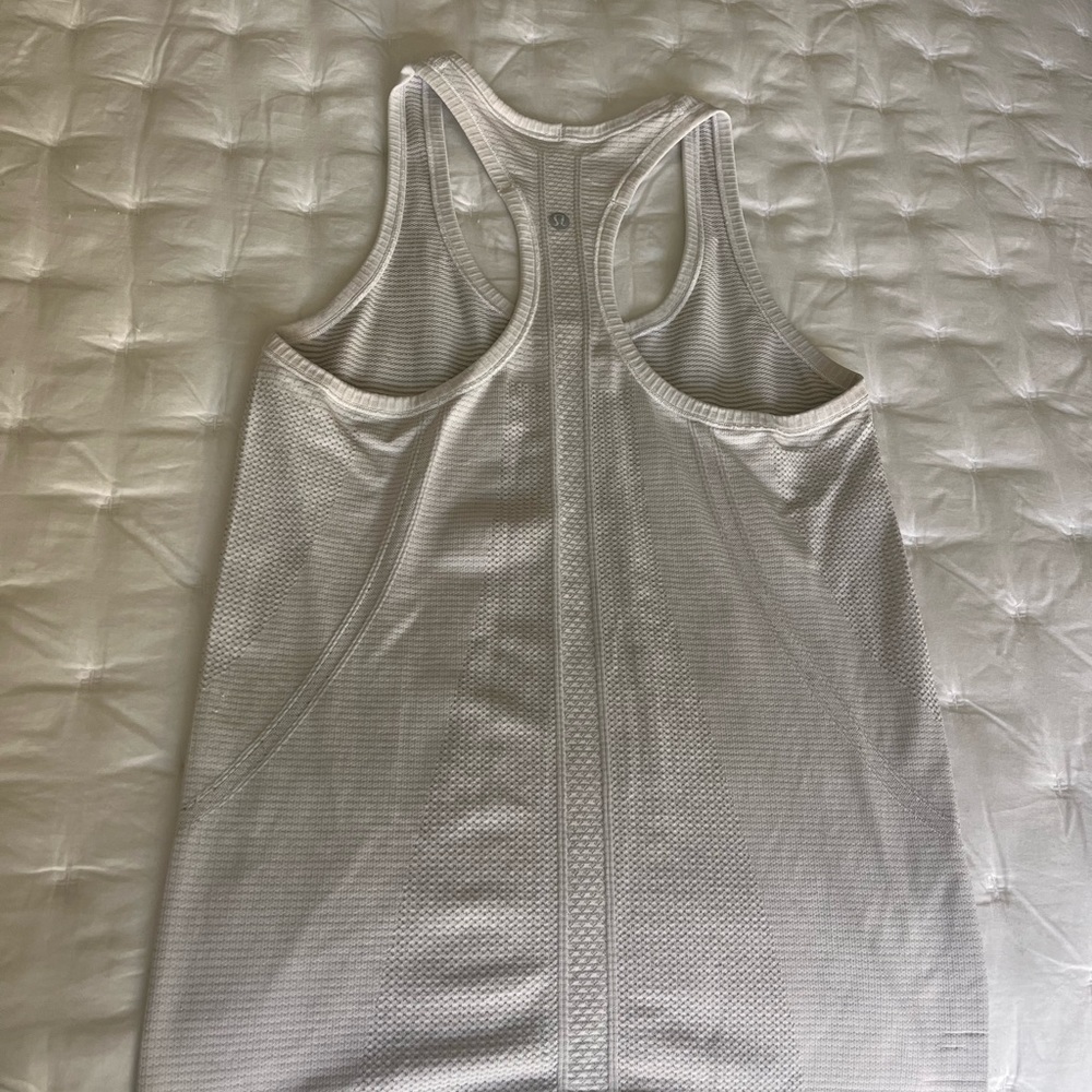Lululemon Swiftly Tech Tank - image 2